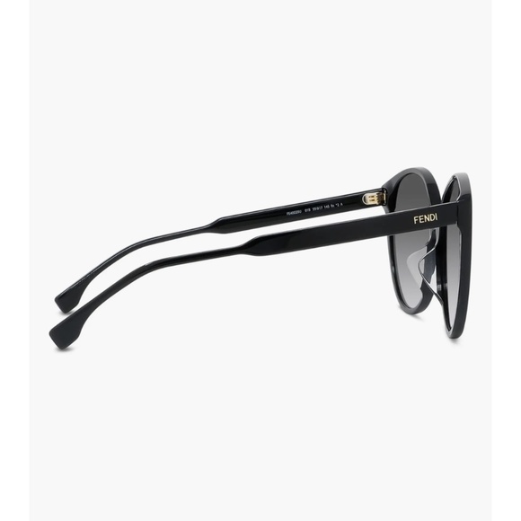 Fendi Sunglasses FE40029U - Picture 9 of 10